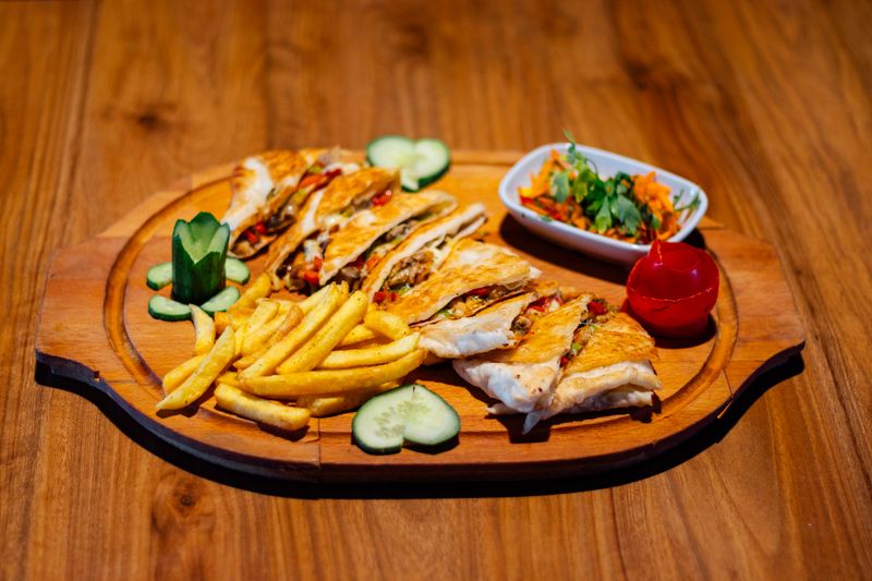 Chicken Quesadilla Guzman y Gomez