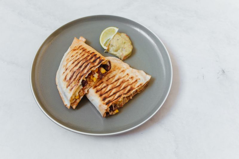 GYG Quesadilla with cheese and grilled vegetables